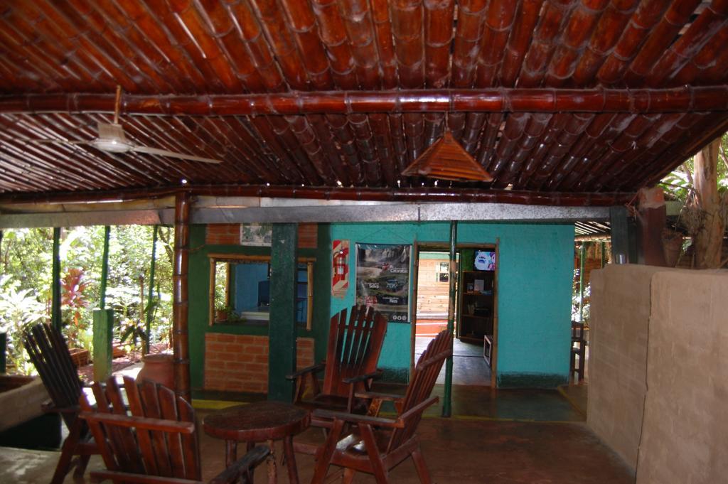 Panambi Lodge B&B Пуэрто-Игуасу Экстерьер фото